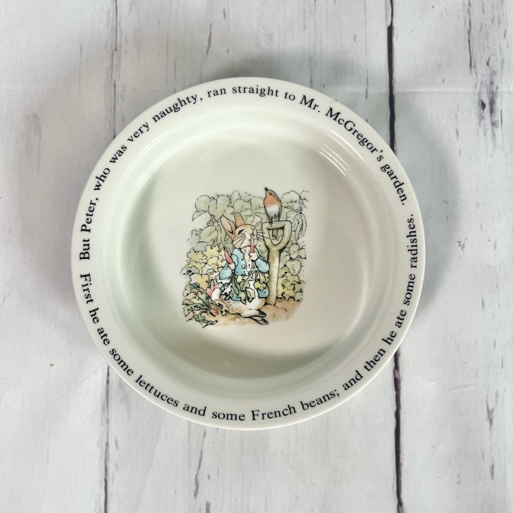 Vintage Wedgwood Peter Rabbit Porringer Baby Bowl - Picture 2 of 5